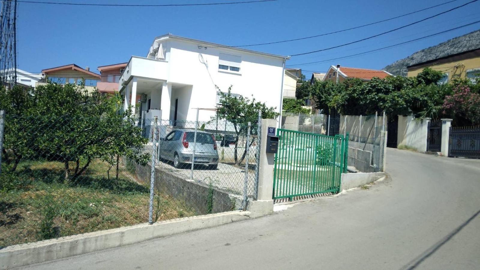 Mit-Apartments Šušanj Exteriör bild
